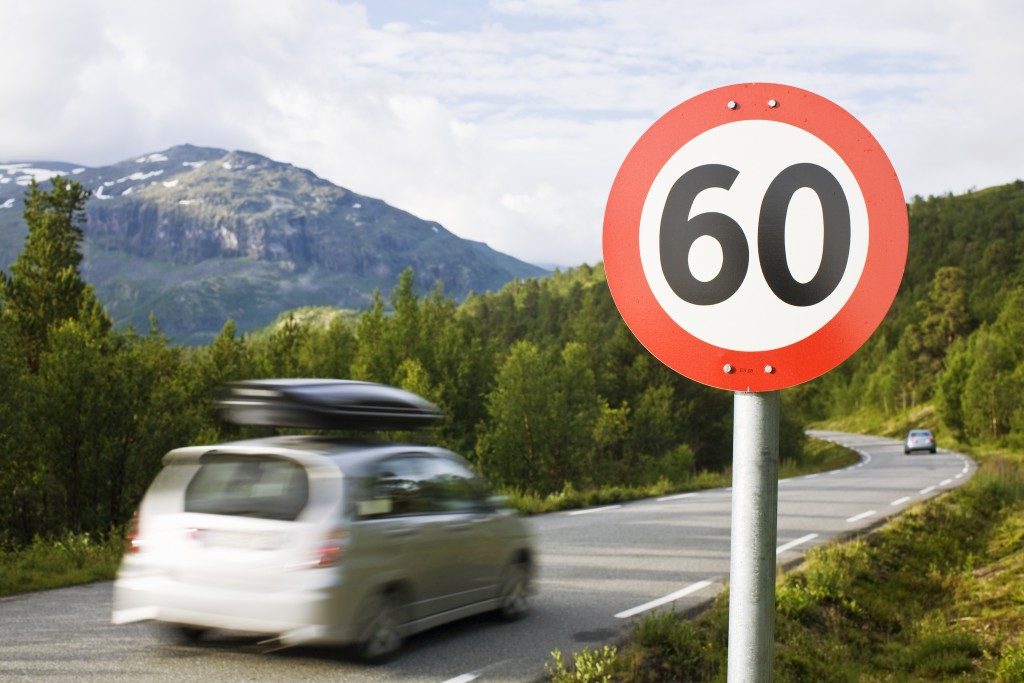 60 KPH speed limit sign