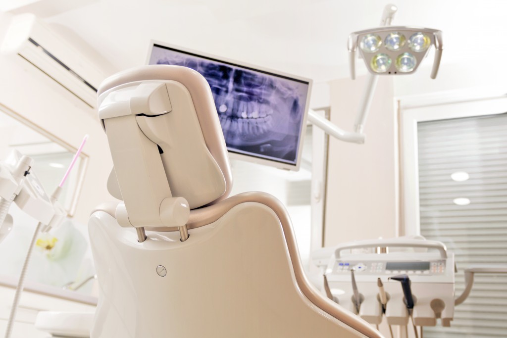 Dentist