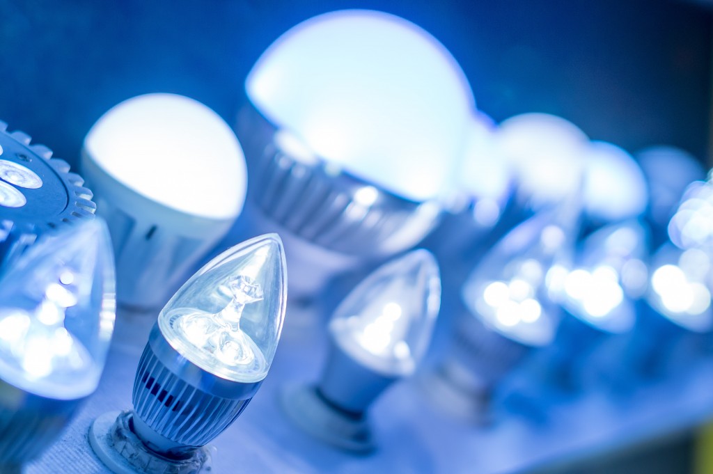 lightbulbs flashing